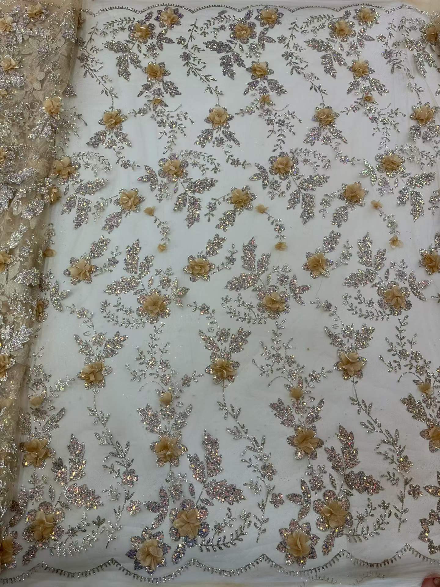 ผ้าลูกไม้แอฟริกันปักลายประดับเ - Glitter Tablecloth บทวิจารณ์และราคา